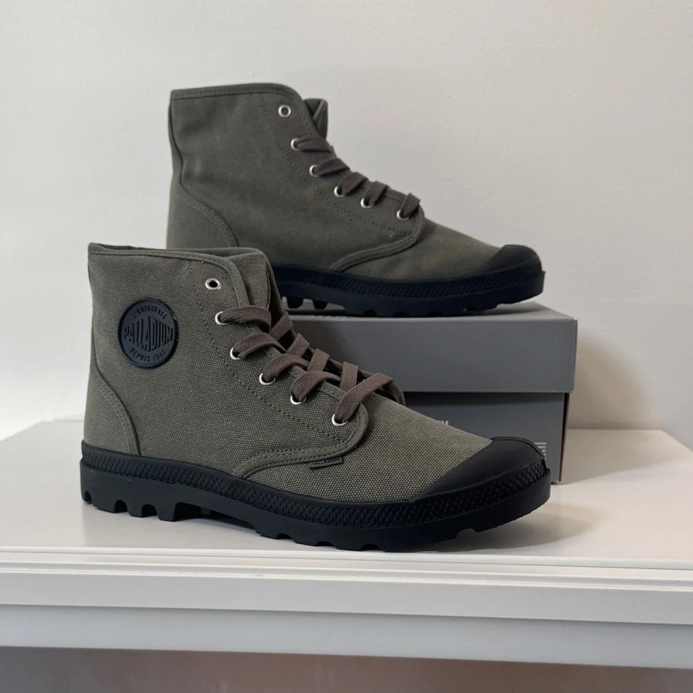 NIB!!!! Men’s Palladium Khaki Green Pamp Hi High-Top Sneakers with Black Soles - Picture 1 of 7